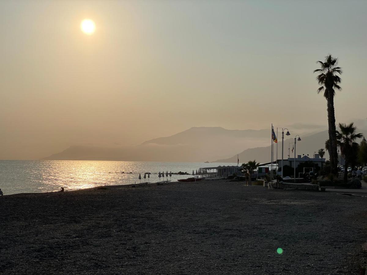 Appartamento Villa Rita A 100 M Dal Mare! ヴァッレクロージア エクステリア 写真
